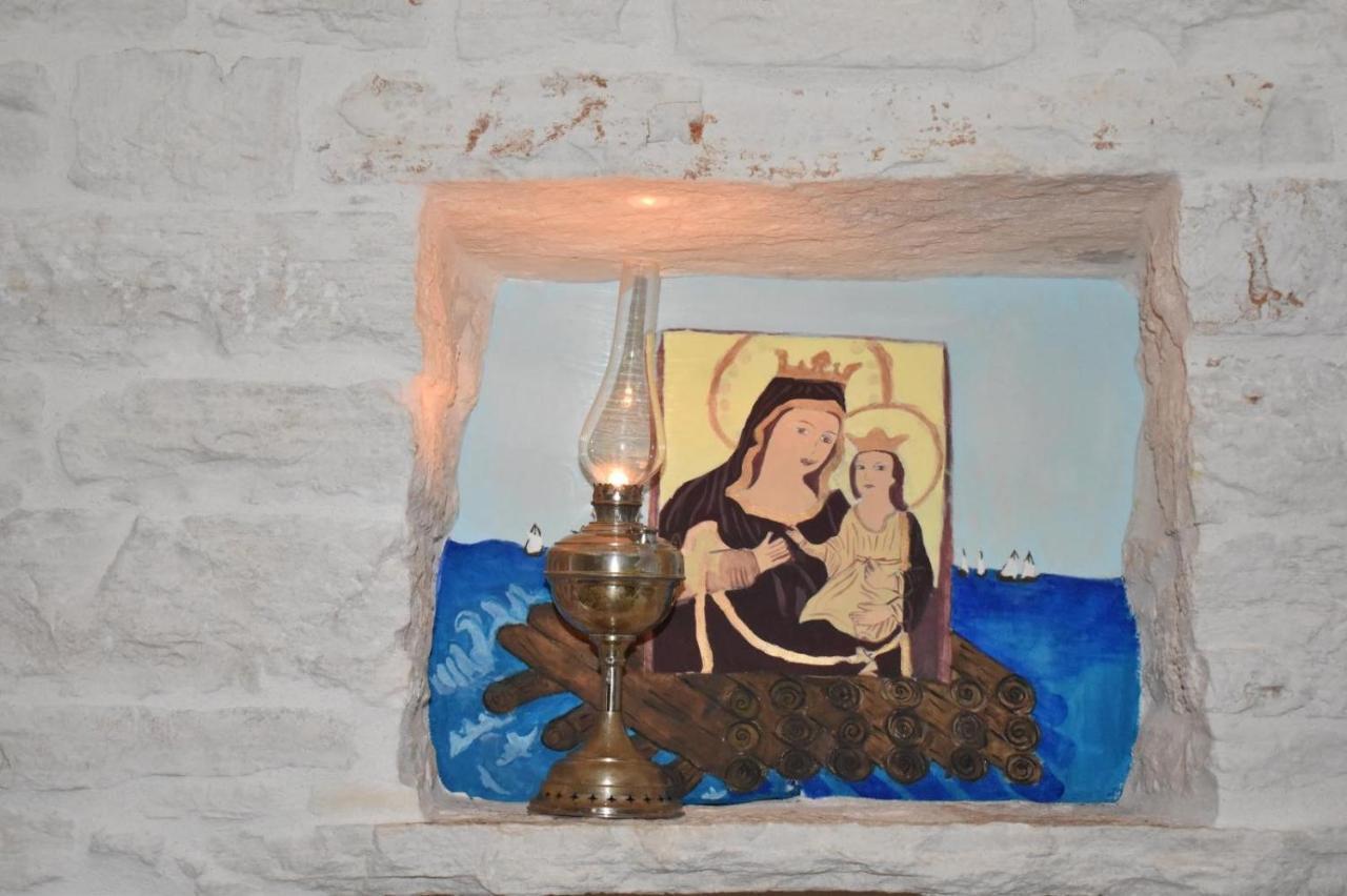Trulli Occhi Di Pietra Apartment Alberobello Luaran gambar